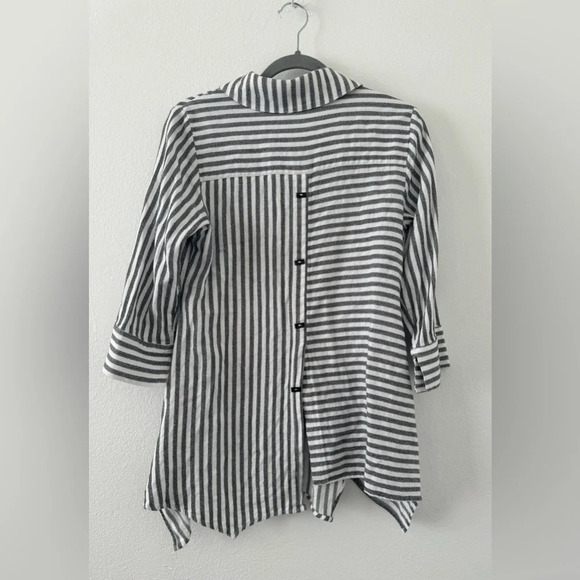 Soft Surroundings Standout Shirt Striped Asymmetrical Hem Button Front Tunic PXS - Picture 2 of 8